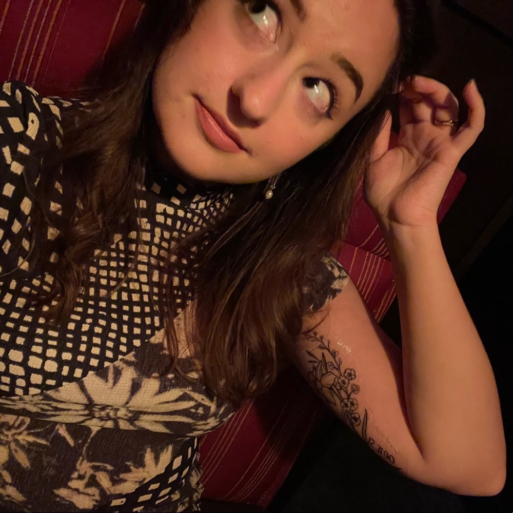 Meet your Posher, Ashley